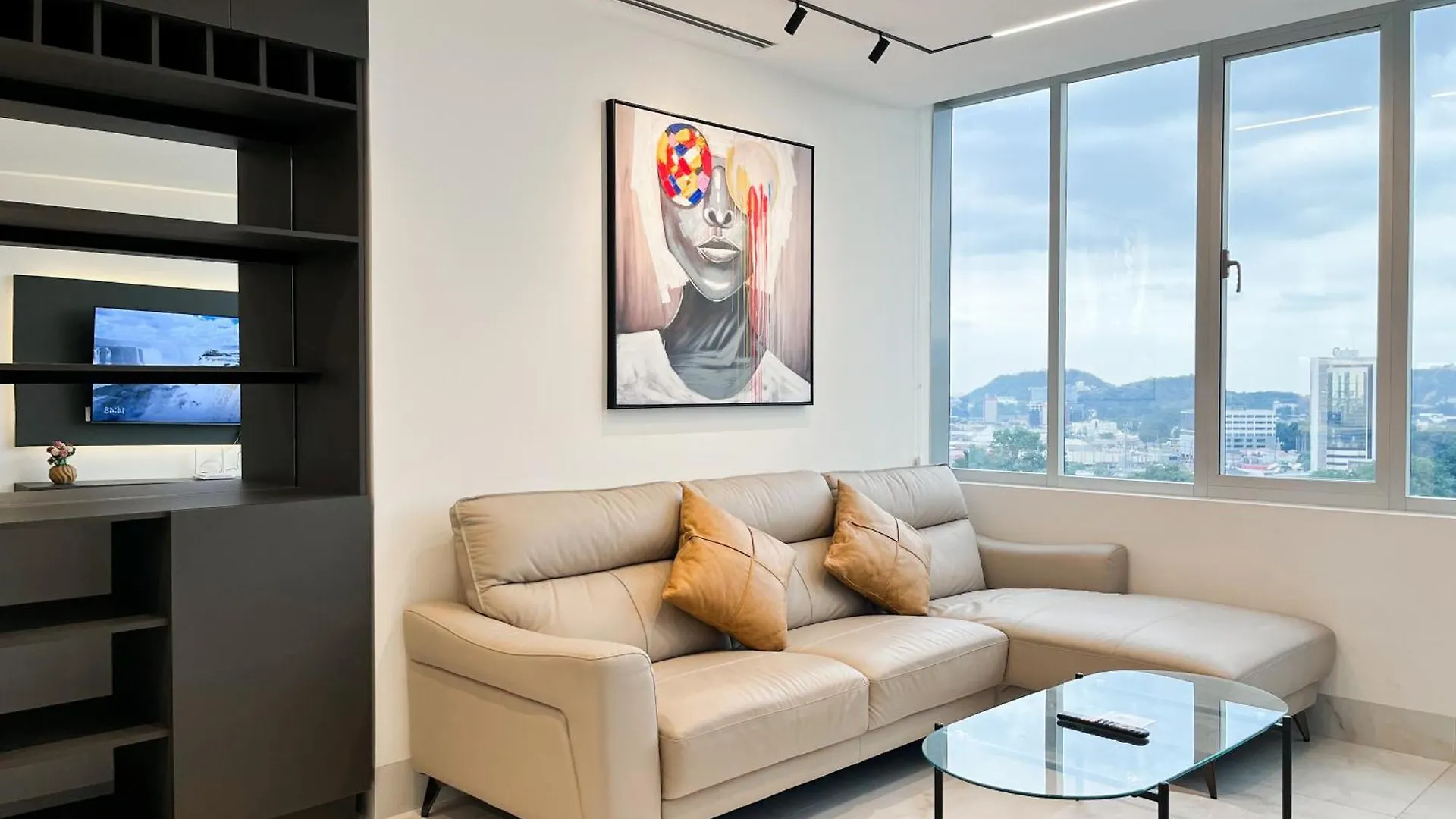Апартаменты Suites De Lujo Cerca Del World Trade Center, Parking Gratis, Gym, Piscina Гуаякиль Эквадор