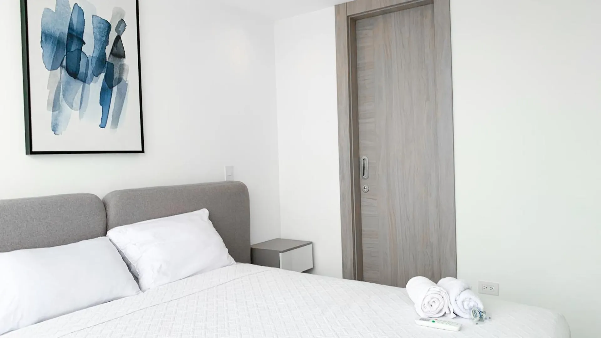 Апартаменты Suites De Lujo Cerca Del World Trade Center, Parking Gratis, Gym, Piscina Гуаякиль